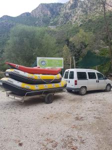 paradise rafting club 7