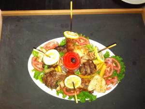 cafe-bar-taverna-o sotiris-axerontas-12